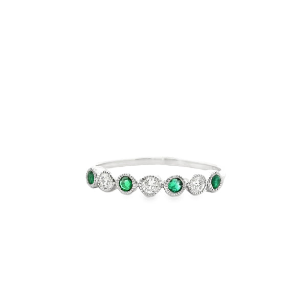 Anillo de Esmerladas y Diamantes Biselados