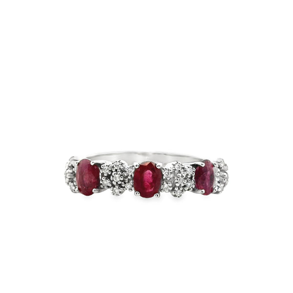 Anillo de Rubí y Diamante