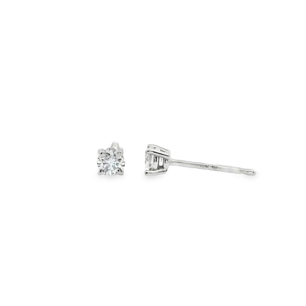 Individual Diamond Stud 0,10ct | 18Kt Gold Earrings | Marquisse Jewelry